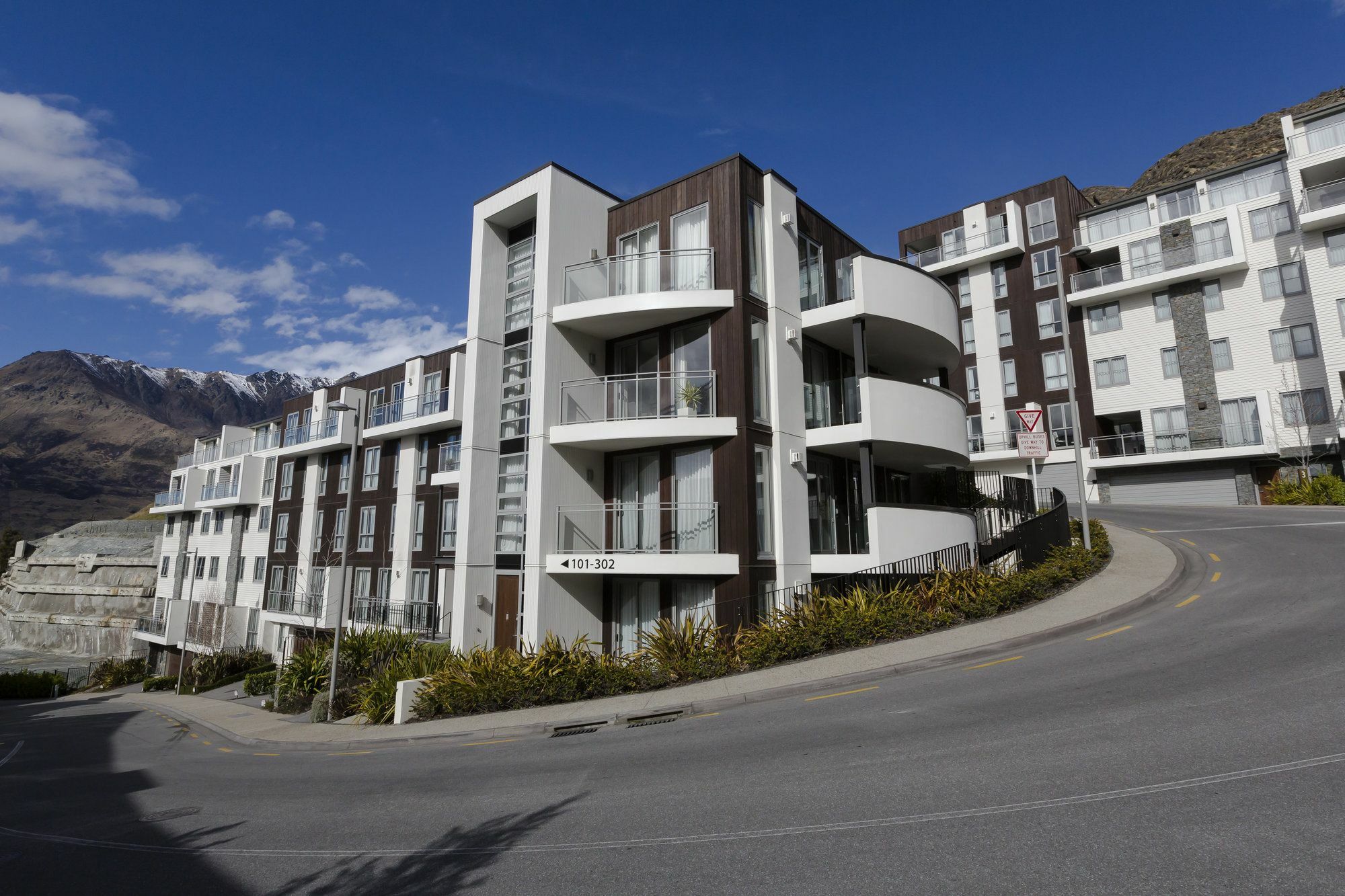 Queenstown Village Apartments Exterior foto